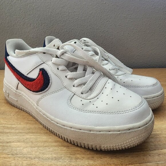 Nike Air Force 1 Chenille Red White Blue Swoosh 823511-106 Youth Size 6.5Y - Picture 9 of 12